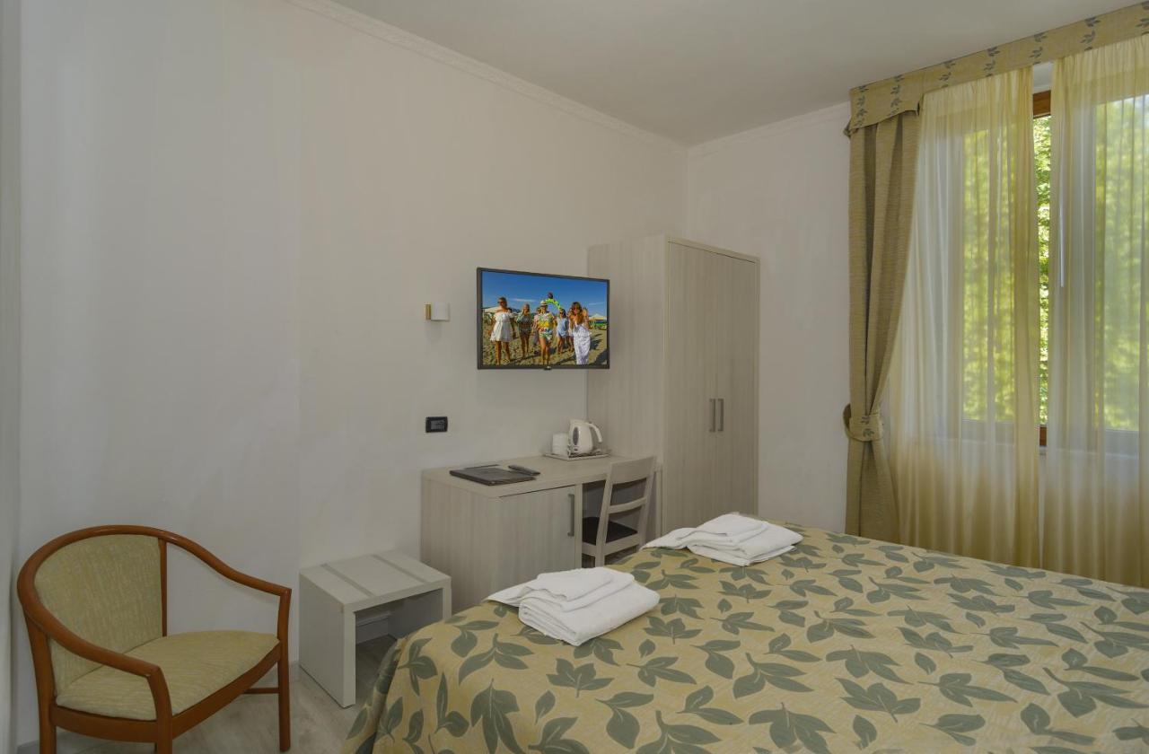 Hotel Vittoria Viareggio Exteriér fotografie