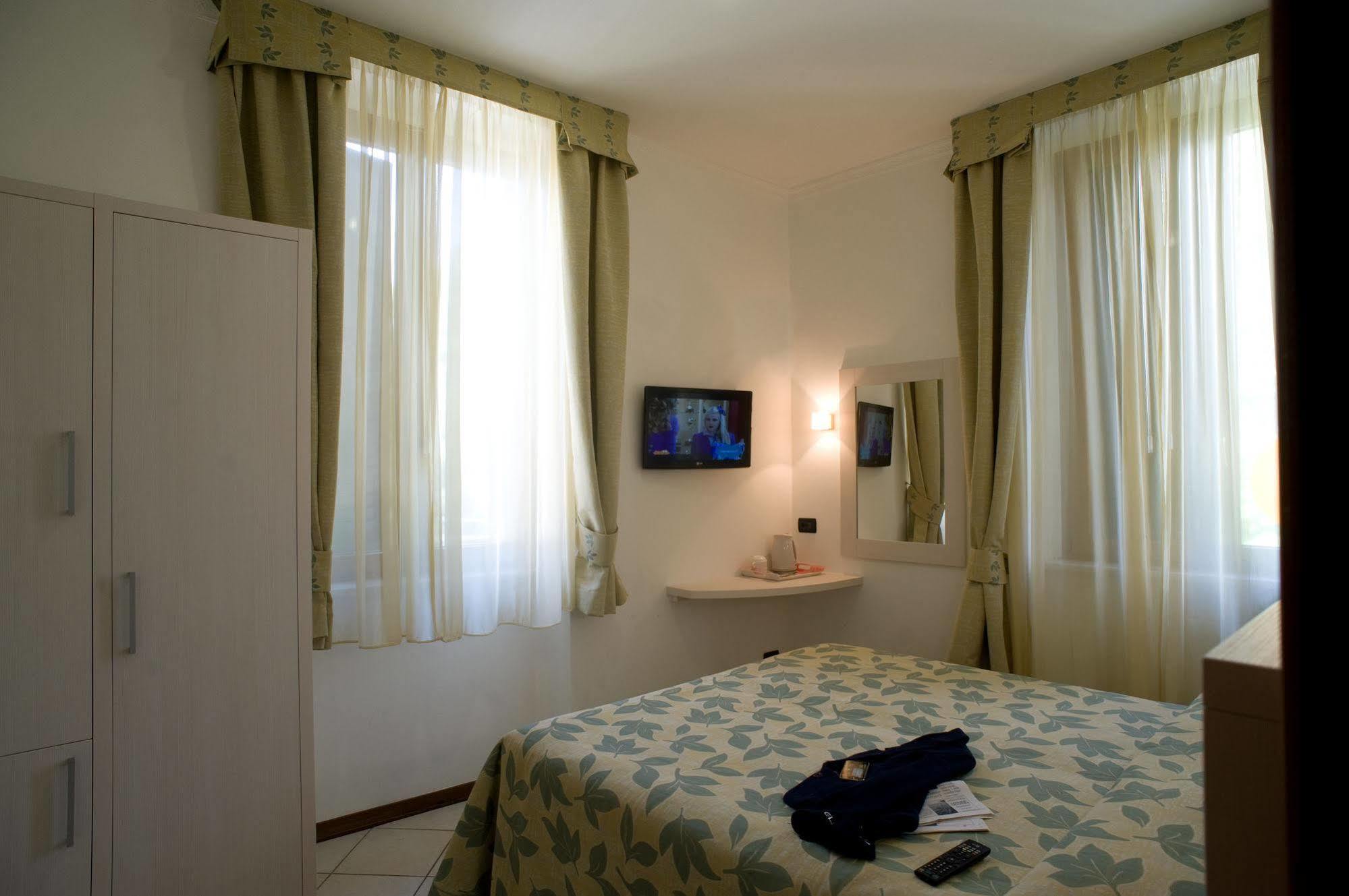 Hotel Vittoria Viareggio Exteriér fotografie